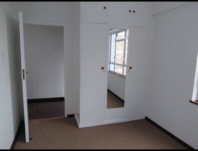 2 bed property to rent in PLUMSTEAD